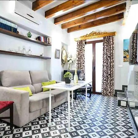 Typical Sevillan 2 Bedroom Unit Екстер'єр фото